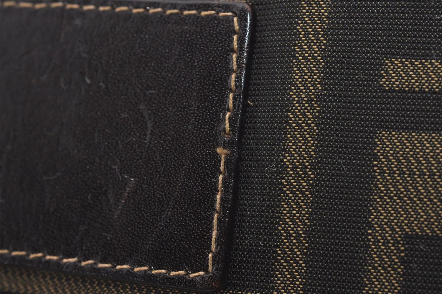 Authentic FENDI Zucca Clutch Hand Bag Purse Nylon Leather Brown Black 2265I