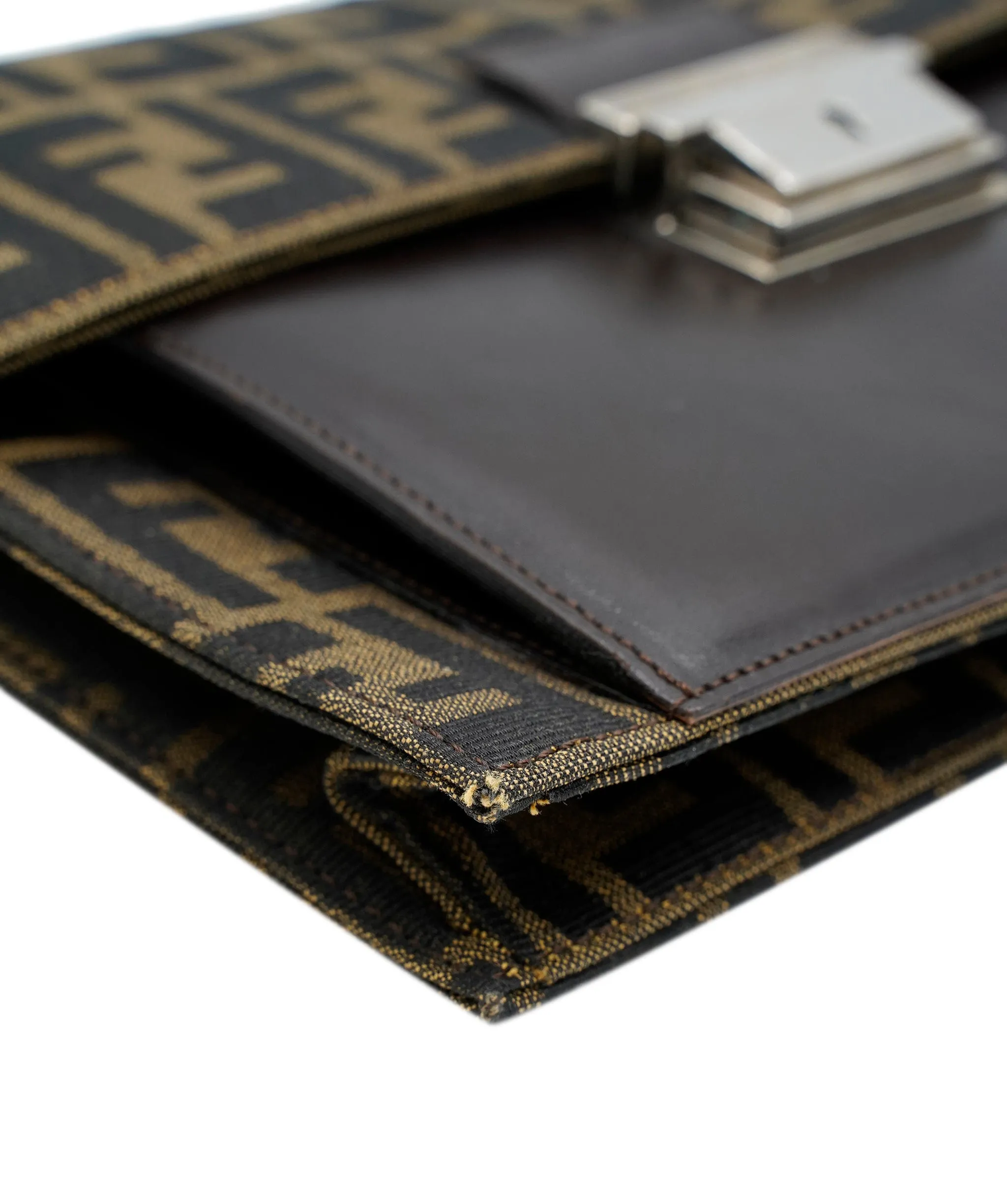 Fendi zucca canvas clutch bag brown  ASL8506