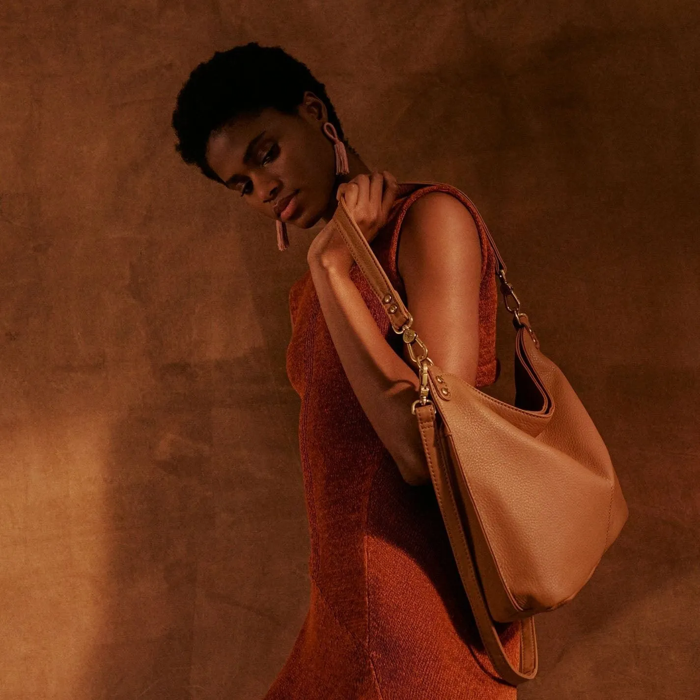 Hobo Pier Shoulder Bag