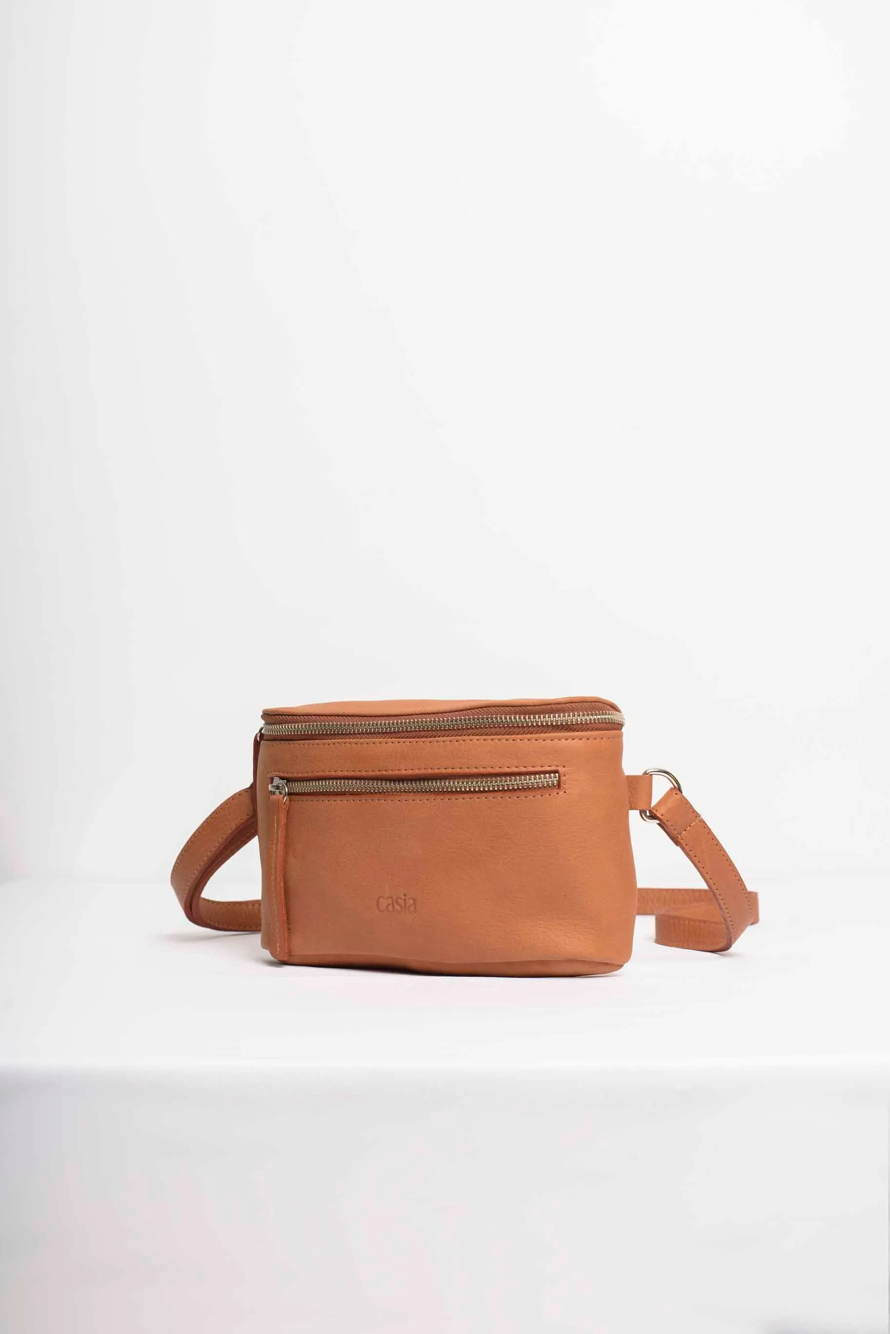 Leather fanny pack - Monte