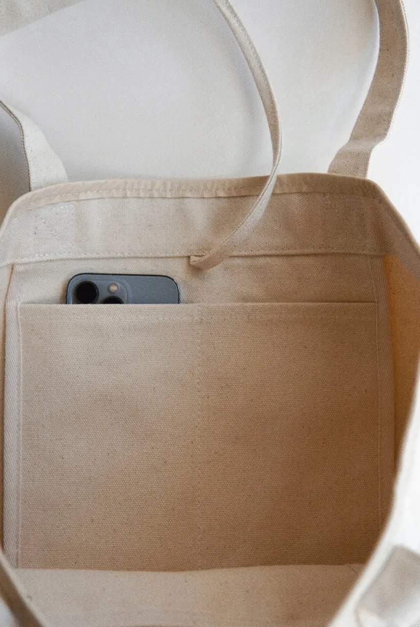 On Holiday 2.0 - Hat Travel Tote