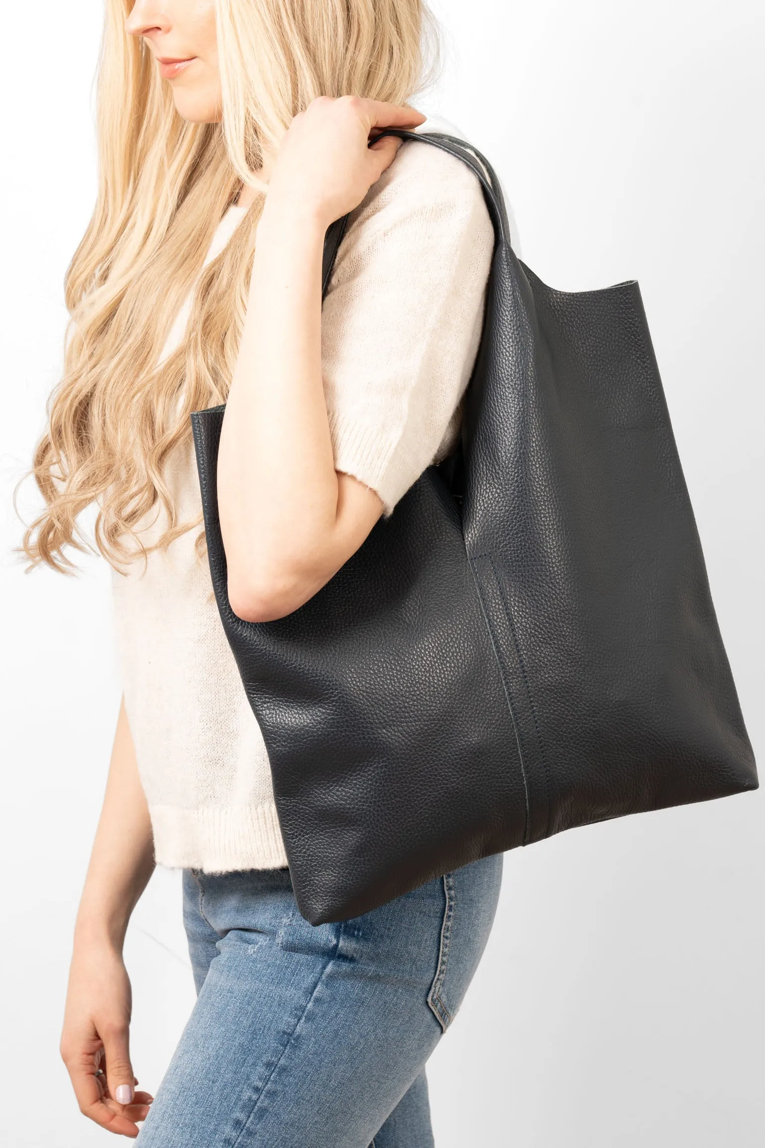 Paloma Italian Leather Shoulder Bag - Navy Blue, Pebbled