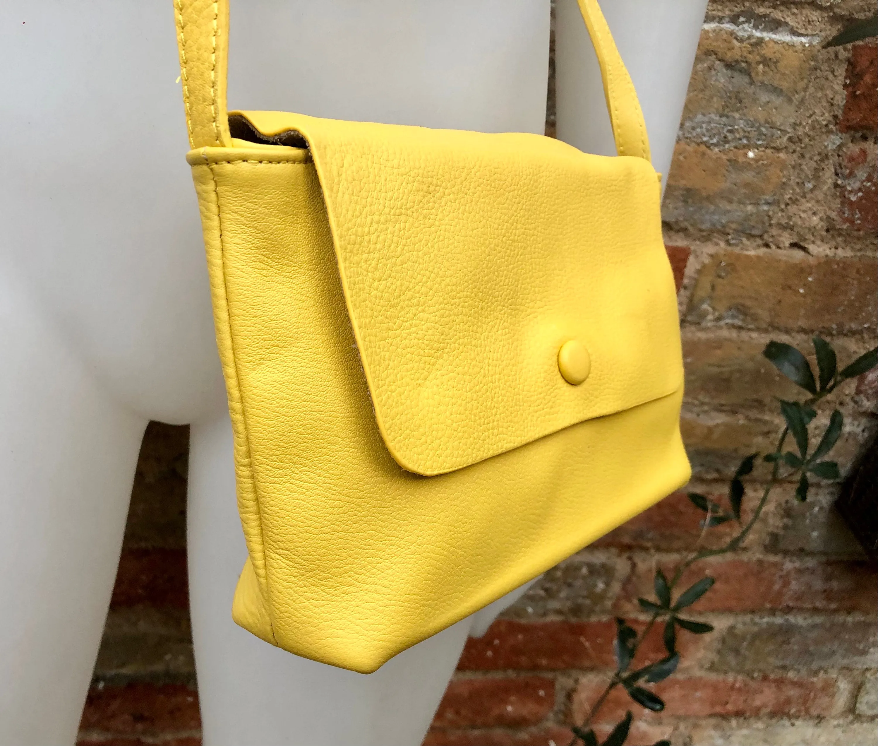 Small leather bag in yellow. Cross body or shoulder bag in GENUINE leather. Yellow leather bag with adjustable strap,  zipper and flap.